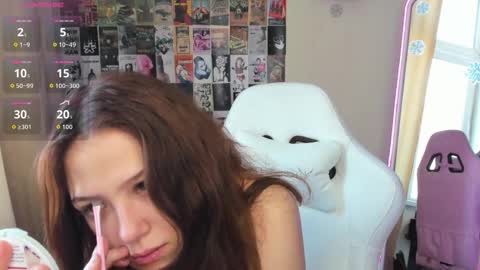 Snapshot of emmadarkk chatting on January 15, 2026, 7:13 am Emma online show from January 15, 2026, 7:13 am