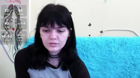 Snapshot of emmadarkk chatting on February 5, 2026, 4:17 am Emma online show from February 5, 2026, 4:17 am