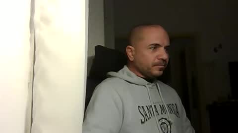 Ariel online show from February 10, 2026, 4:27 am