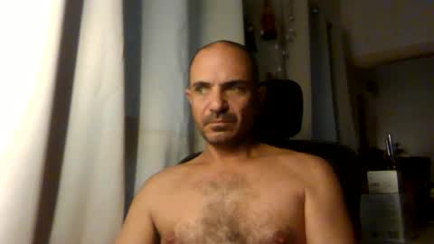 Snapshot of emmagold123 chatting on June 25, 2026, 3:17 am Ariel online show from June 25, 2026, 3:17 am