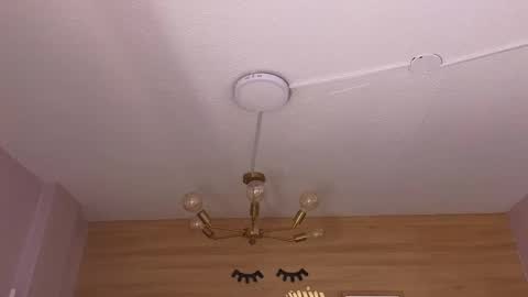 Emma online show from December 20, 2024, 5:18 pm