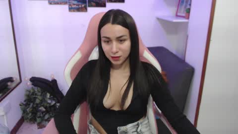 Emma  online show from February 11, 2025, 10:28 pm