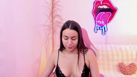 Emma  online show from October 14, 2025, 11:16 pm