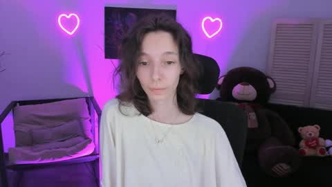 emmanuellbrown online show from April 1, 2026, 1:52 pm