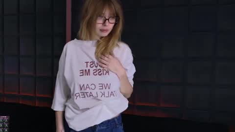 EMMA online show from April 3, 2026, 9:46 pm