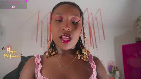 Sara online show from November 2, 2025, 12:07 pm