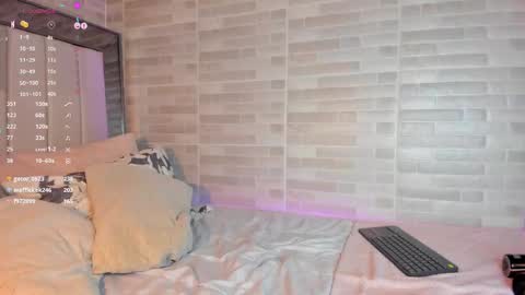 Emma online show from December 5, 2024, 2:31 am