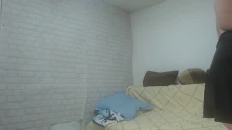 Snapshot of emmasquirt69 chatting on June 20, 2026, 12:03 am emmasquirt69 online show from June 20, 2026, 12:03 am
