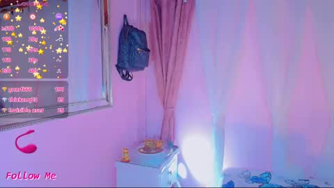 Snapshot of emmasummers469 chatting on February 23, 2025, 7:00 am Emma online show from February 23, 2025, 7:00 am