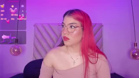 Emma online show from November 11, 2025, 2:33 am