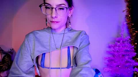 RH-NEGATIVE GREEN-EYED BAELIEN online show from January 4, 2025, 5:26 pm