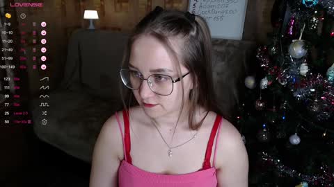 Mia online show from December 30, 2024, 3:02 pm