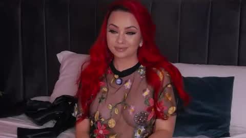 Snapshot of emmelyn_ chatting on June 23, 2026, 4:43 am Emm online show from June 23, 2026, 4:43 am