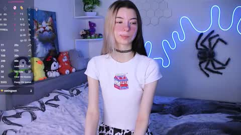 emmie_everly online show from February 8, 2026, 11:35 am