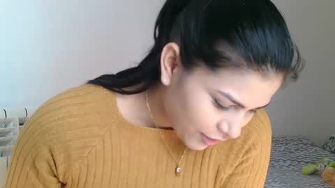 Snapshot of emmie_xxx chatting on December 19, 2024, 10:13 am emmie online show from December 19, 2024, 10:13 am