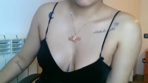 emmie online show from November 13, 2025, 8:57 am