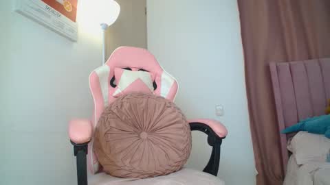 emmily online show from February 25, 2026, 5:22 pm