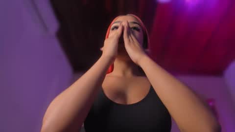 Snapshot of emmily_savage chatting on February 10, 2026, 11:58 am online show from February 10, 2026, 11:58 am