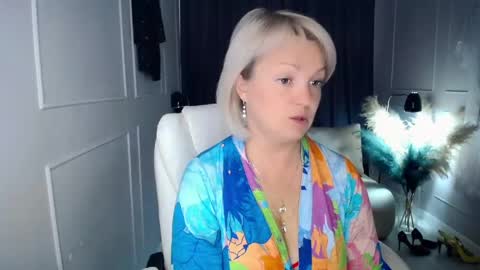 emmmam online show from June 2, 2026, 10:28 am