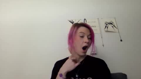 Snapshot of emmwarr1514 chatting on February 11, 2026, 3:39 pm emmwarr1514 online show from February 11, 2026, 3:39 pm