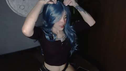 emmy__smith online show from February 19, 2026, 8:10 am