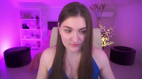 E M M Y online show from April 13, 2026, 6:08 am