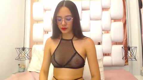 emmy online show from September 8, 2025, 7:35 pm