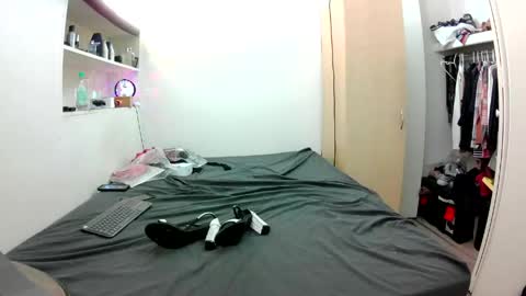 Snapshot of empress_lillth chatting on June 3, 2026, 4:23 pm Empress Lillth online show from June 3, 2026, 4:23 pm