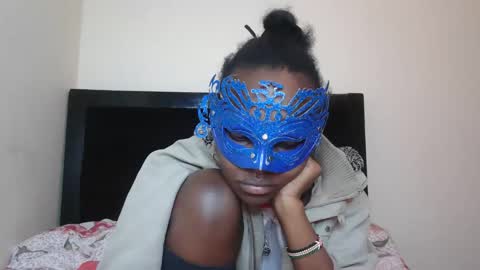 vee online show from November 21, 2025, 3:27 am