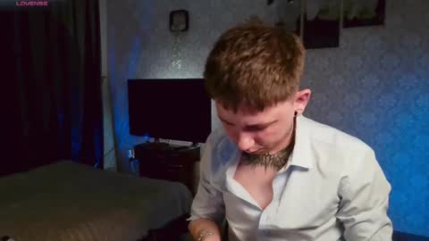 emveeboy96 online show from May 7, 2026, 6:24 pm