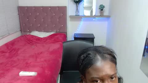 Snapshot of emyfuckhard chatting on October 10, 2025, 12:37 pm emyfuckhard online show from October 10, 2025, 12:37 pm