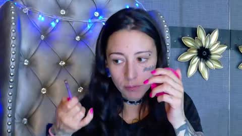 Snapshot of enchantressqueen chatting on January 10, 2026, 3:36 pm EnchantressQueen online show from January 10, 2026, 3:36 pm