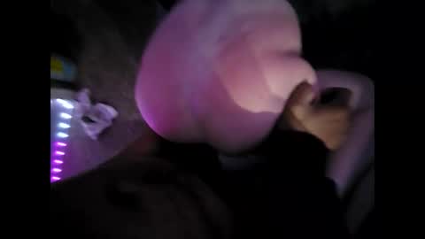 Snapshot of endlezzsquirtzz chatting on November 25, 2025, 3:34 pm endlezzsquirtzz online show from November 25, 2025, 3:34 pm