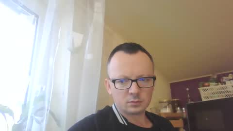 endy1989 online show from February 6, 2025, 1:43 pm