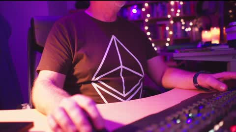 uk online show from January 4, 2025, 4:01 am