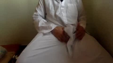 Snapshot of enjooythenut chatting on January 22, 2025, 2:56 pm Batman online show from January 22, 2025, 2:56 pm