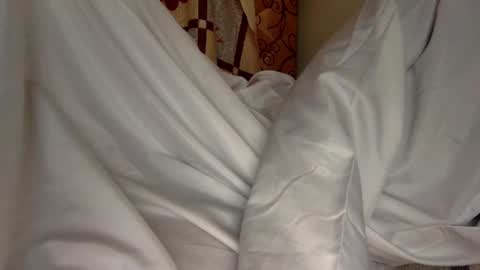 Snapshot of enjooythenut chatting on January 24, 2025, 5:11 pm Batman online show from January 24, 2025, 5:11 pm