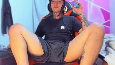 enjoymycock99 online show from March 2, 2026, 7:15 am