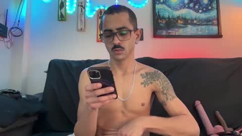 Snapshot of enjoythetrip chatting on September 11, 2025, 10:04 am Luke online show from September 11, 2025, 10:04 am