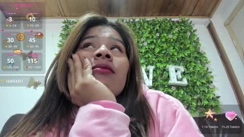 Enma clark online show from January 18, 2025, 11:00 am