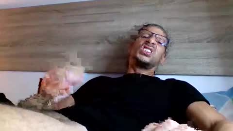 rineking online show from October 22, 2025, 10:09 pm