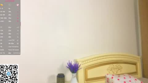Snapshot of enricaelis chatting on April 21, 2026, 1:42 am Sani online show from April 21, 2026, 1:42 am