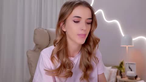 entya online show from January 13, 2026, 6:29 am