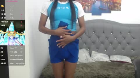 Snapshot of enyelin chatting on November 9, 2025, 12:36 pm Enyenlina online show from November 9, 2025, 12:36 pm