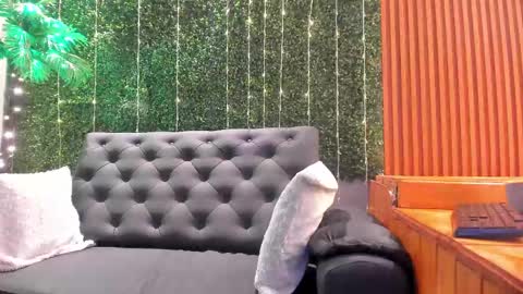 enzo_carter online show from October 9, 2025, 3:15 am
