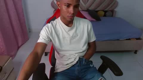 Enzo online show from January 8, 2026, 11:34 am