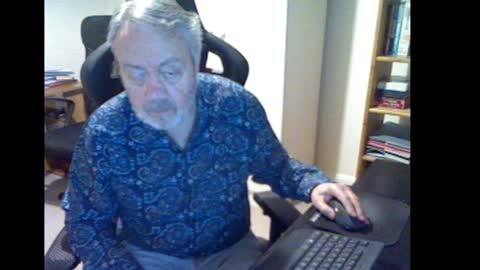 Snapshot of erasmus_d chatting on December 14, 2024, 6:09 pm erasmus_d online show from December 14, 2024, 6:09 pm