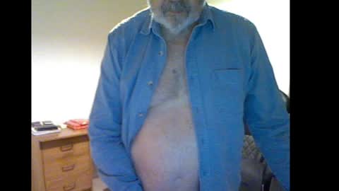 Snapshot of erasmus_d chatting on December 22, 2024, 6:26 pm erasmus_d online show from December 22, 2024, 6:26 pm