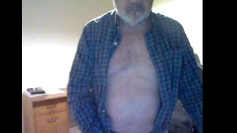 Snapshot of erasmus_d chatting on January 11, 2025, 6:33 pm erasmus_d online show from January 11, 2025, 6:33 pm