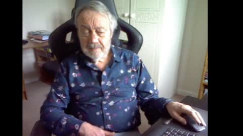 Snapshot of erasmus_d chatting on February 3, 2025, 12:36 pm erasmus_d online show from February 3, 2025, 12:36 pm